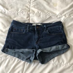 Low rise shorts